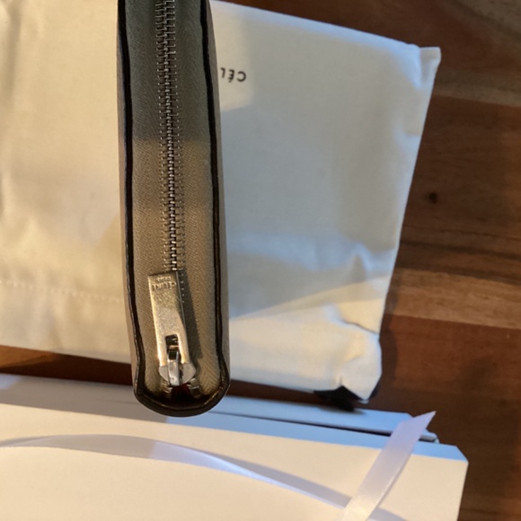 Celine Large Wallet full set Tan - Picture 7 of 11